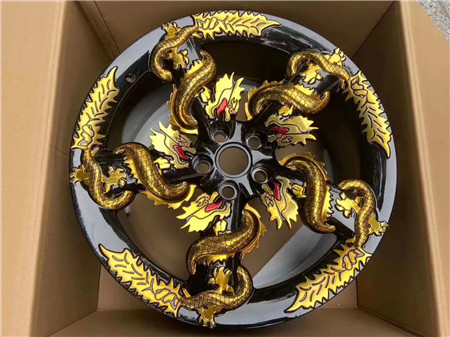 Custom Forged Wheels Five Dragons Twining on Spokes Golden and Silver