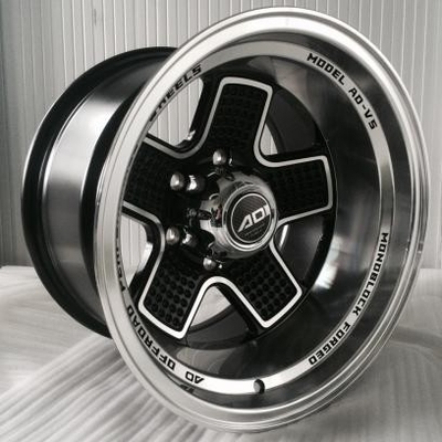 16 Inch Off Road 4x4 Black Wheels with Machined Face Aftermarket Rims for Truck and Pickup
